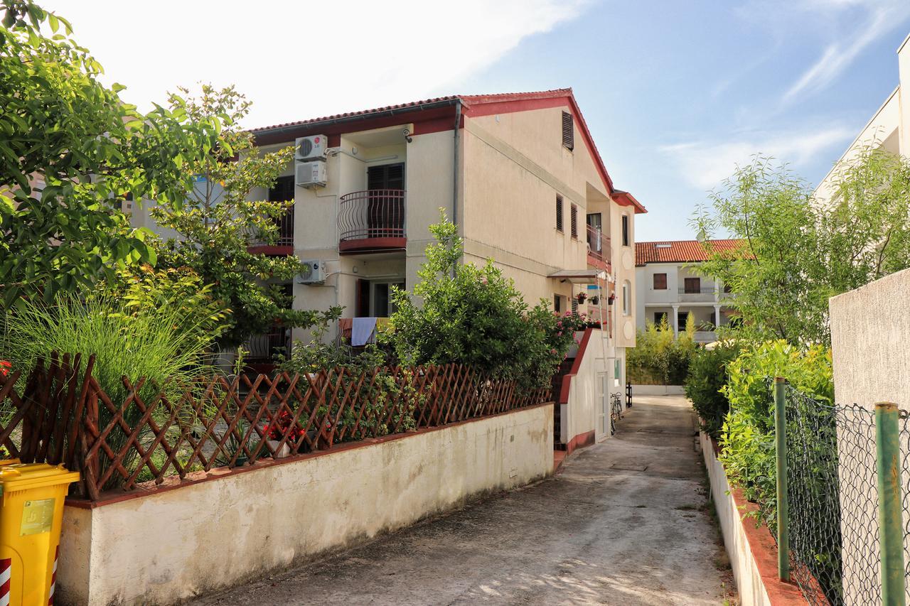 Apartments Amalia Ровінь Екстер'єр фото