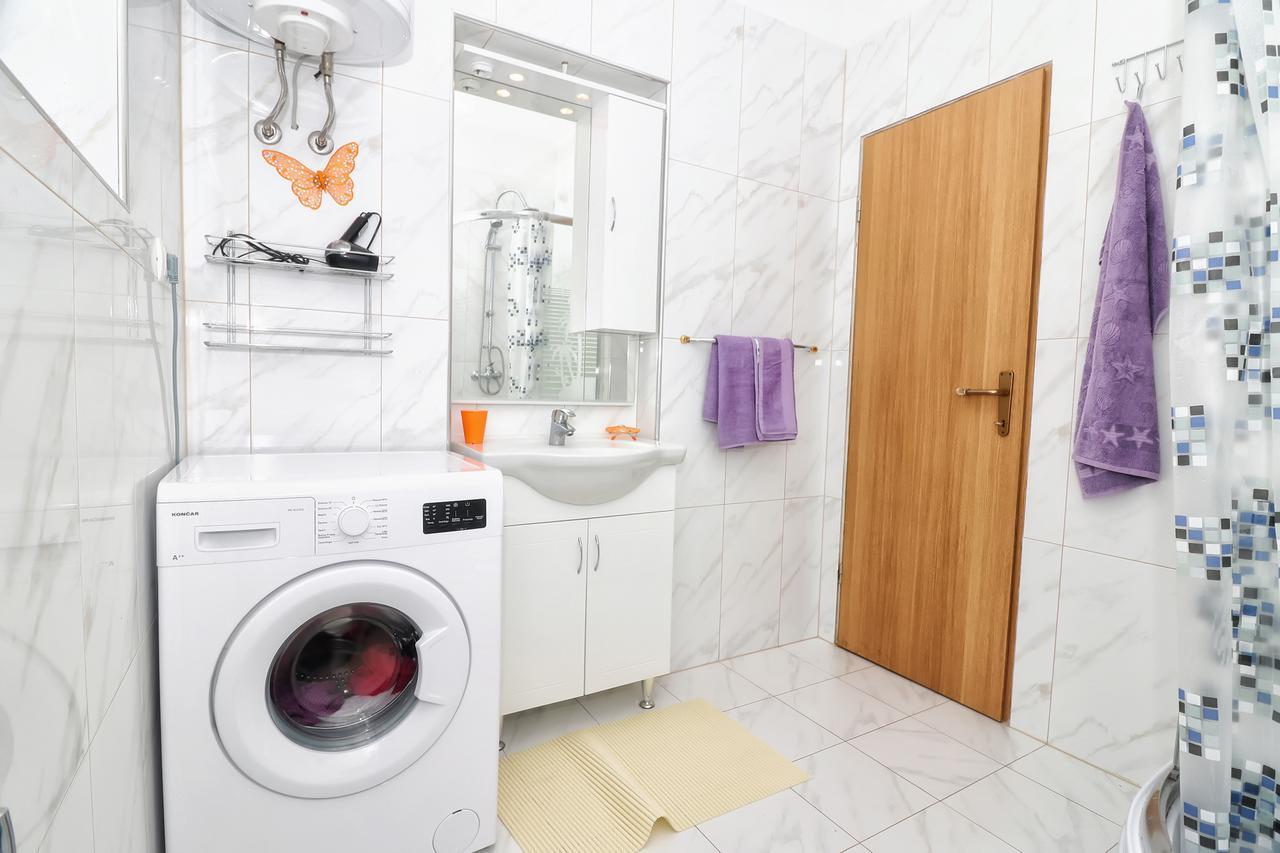 Apartments Amalia Ровінь Екстер'єр фото