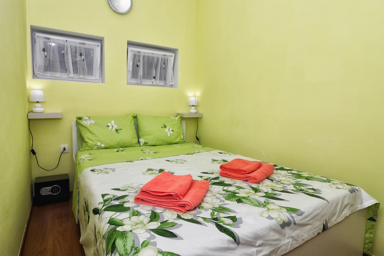 Apartments Amalia Ровінь Екстер'єр фото