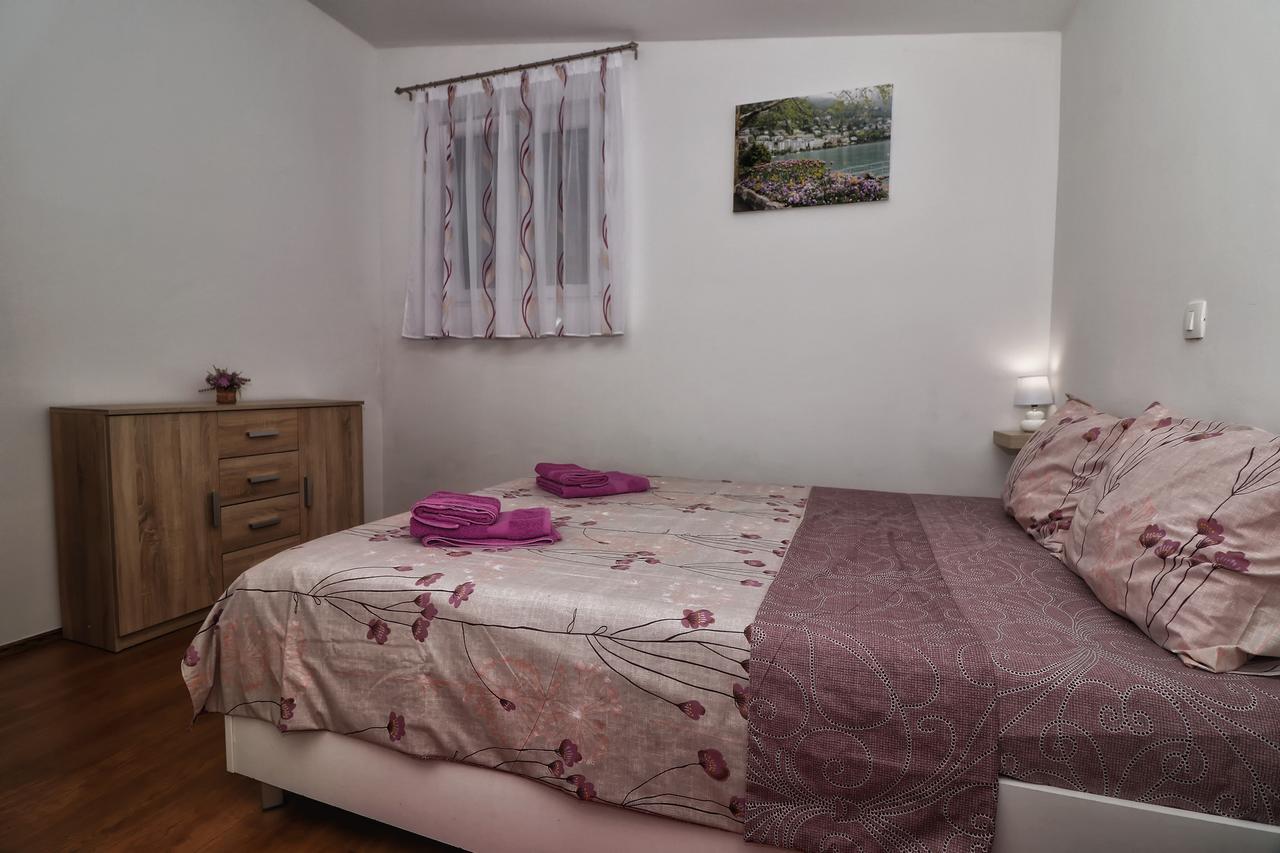 Apartments Amalia Ровінь Екстер'єр фото