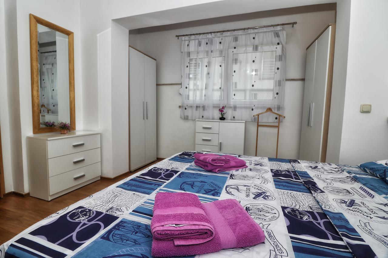 Apartments Amalia Ровінь Екстер'єр фото